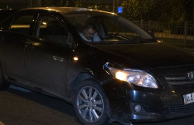 Был в гипсе: в Киеве легковушка сбила пешехода-нарушителя