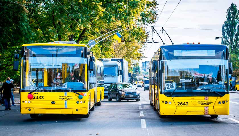 В столице запустили бесплатные автобусы: что должны знать киевляне