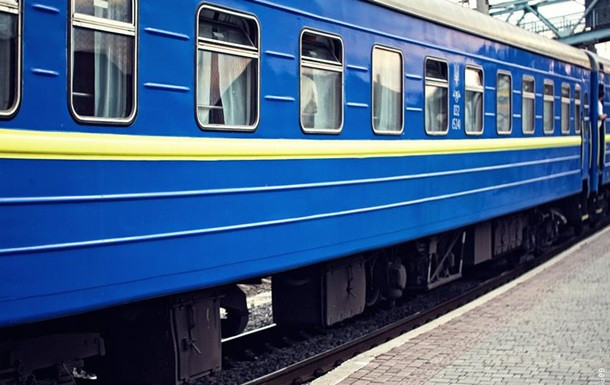 Женщина выпрыгнула из поезда под Тернополем
