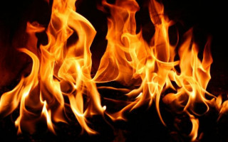 Підпалив будинок, автомобіль і себе: на Закарпатті сталася трагедія після весілля