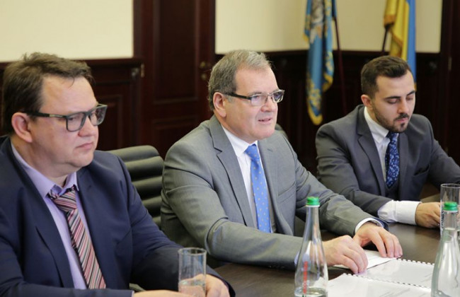 Реформування судової системи України: у ВККС обговорили напрями