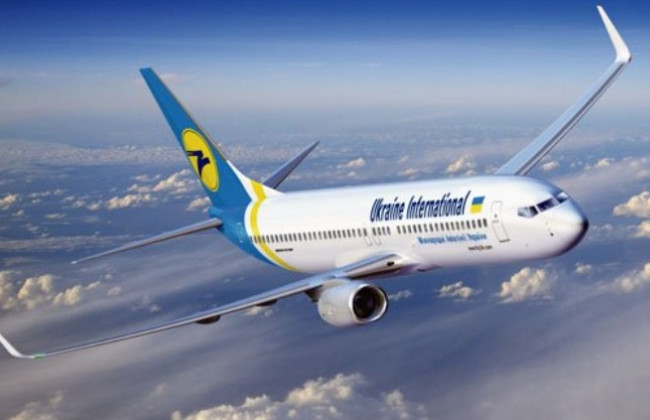 Повідомили про бомбу: в Одесі екстрено здійснив посадку літак