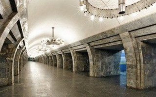 Три станции метро в Киеве меняют график работы: что следует знать
