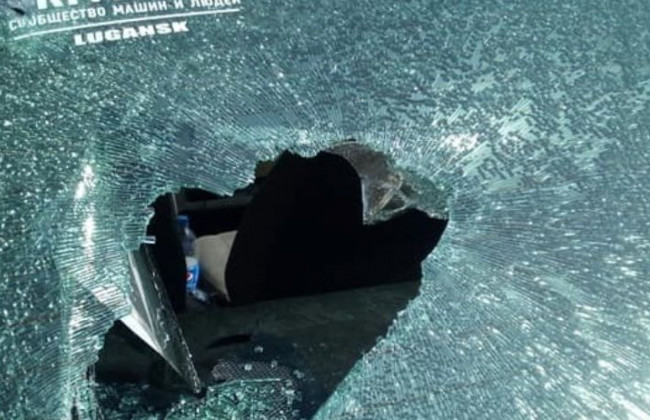 Водіям на замітку: невідомі трощать автомобілі на парковках Києва