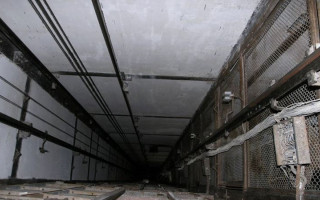 Смертельний випадок з ліфтом під Києвом: чоловік загинув миттєво