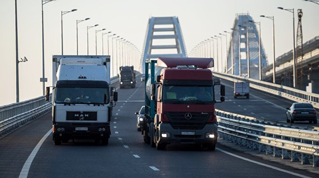 В Украине вводятся ограничения движения для грузовиков в дневное время суток
