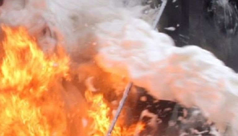 Масштабный пожар в Днепре: горел автосалон
