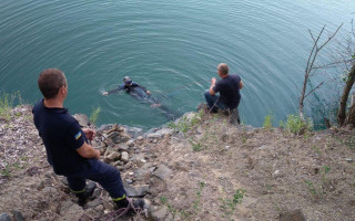 Трагедия в Кривом Роге: подросток сорвался со скалы и погиб в заброшенном карьере