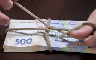 Отримували гроші від перевізників: на Донеччині затримали прикордонників