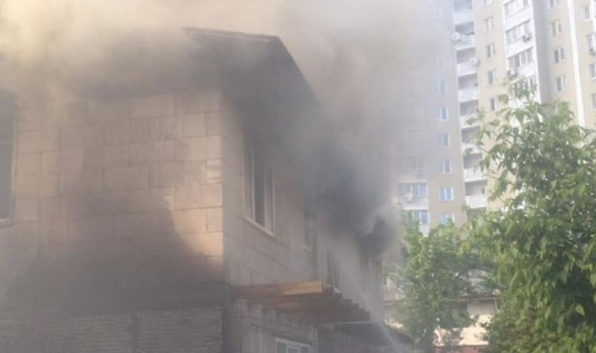 Два мощных взрыва прогремели в Киеве: есть подробности