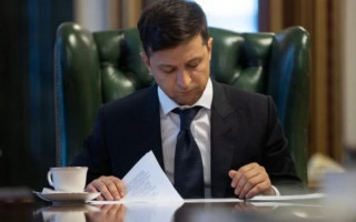 Володимир Зеленський підписав указ про розпуск Верховної Ради та призначення виборів