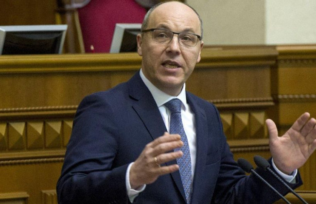 Законопроекты Зеленского: Парубий обратился к Президенту