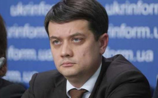 Кто поведет «Слугу народа» в Раду: у Зеленского сделали заявление