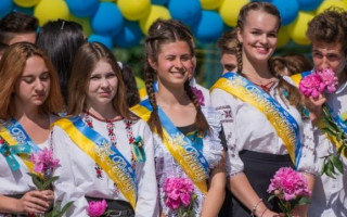 Последний звонок в столице: киевлянам сделали важное сообщение