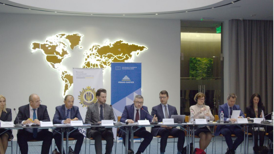 Моніторинг адміністративного судочинства в Україні: судді Восьмого ААС взяли участь в круглому столі