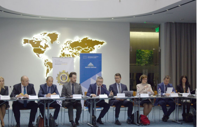 Моніторинг адміністративного судочинства в Україні: судді Восьмого ААС взяли участь в круглому столі