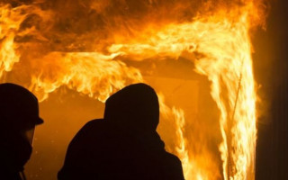 Много потерь: боевики сгорели заживо в казарме на Донбассе