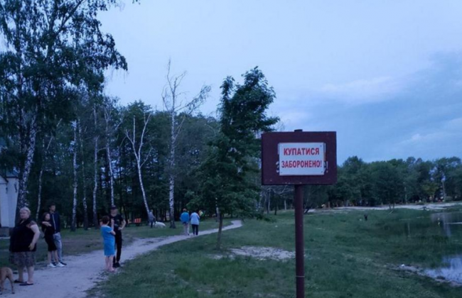 Школьный выпускной закончился трагедией: под Киевом подростка нашли мертвым в озере