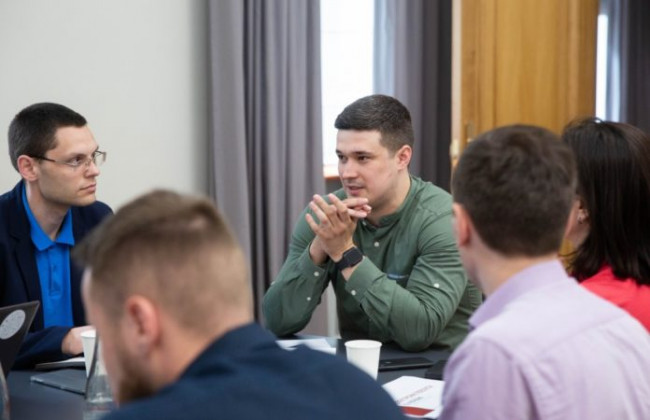 Розвиток е-послуг в Україні: радник Президента провів переговори