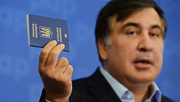 Ажиотаж в «Борисполе»: Саакашвили вернулся в Украину, онлайн-трансляция
