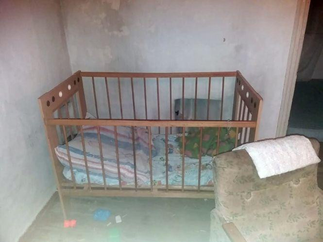 Трагедія на Житомирщині: батьки спалили у печі власну 5-річну доньку