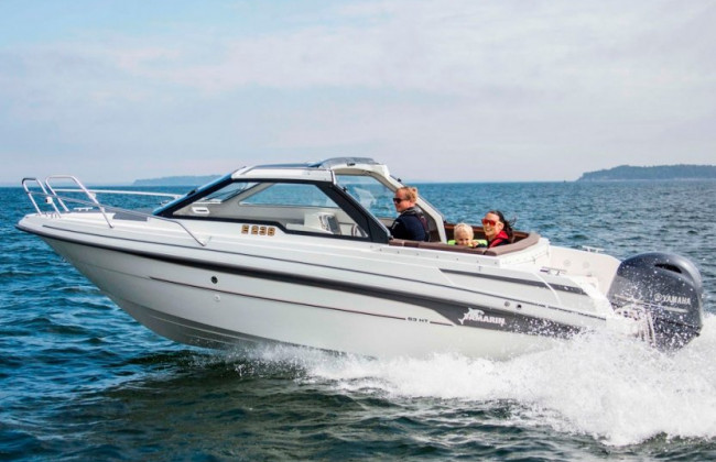 Хотів покататися з друзями: чоловік у Києві викрав катер