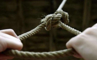 На Київщині при загадкових обставинах студент звів рахунки з життям