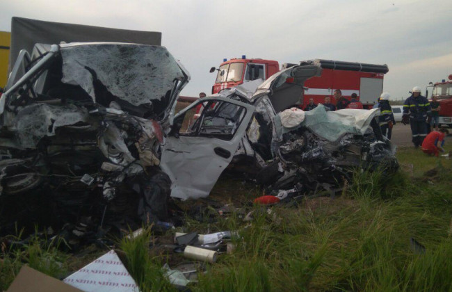 В Одесской области произошла страшная авария с жертвами: фото с места ДТП