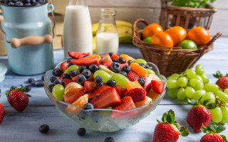 Какие продукты надо есть летом: полезные советы