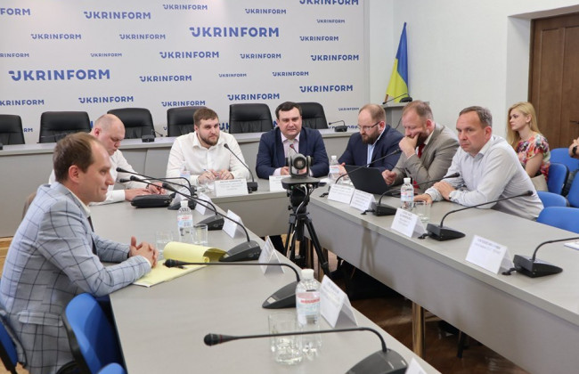 Поиск организатора торгов активами банкротов: Минюст не ищет легких путей