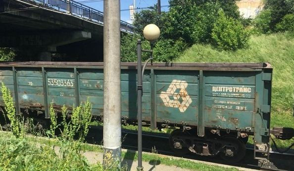 Трагедия во Львове: парня раздавил грузовой поезд