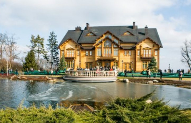 Справа резиденції «Межигір’я»: до Окружного адмінсуду Києва надійшов позов