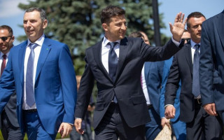 Петиция за отставку Президента: Зеленский ответил