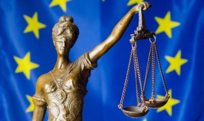 ЕСПЧ принял решение относительно монополии адвокатов на представительство в суде