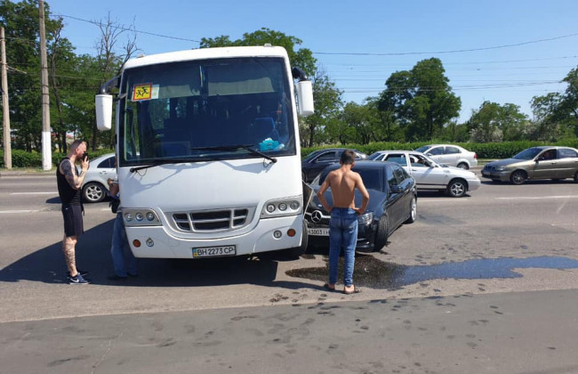 Дочь известного политика попала в ДТП: первые подробности