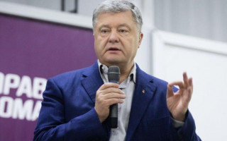 Порошенко представил первую десятку своей партии