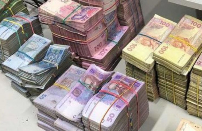 $ 200 тысяч ежемесячно: мощный конвертцентр «накрыли» в Украине