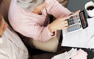 Новые требования по стажу: половина украинцев останется без пенсий в 60 лет