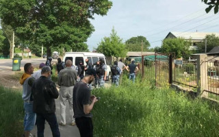 Оккупанты с оружием ворвались в дома крымских татар: первые подробности