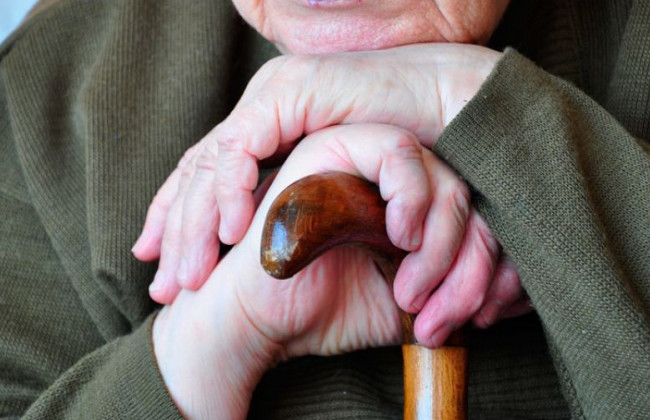 Били ради денег: в Запорожской области напали на пенсионеров