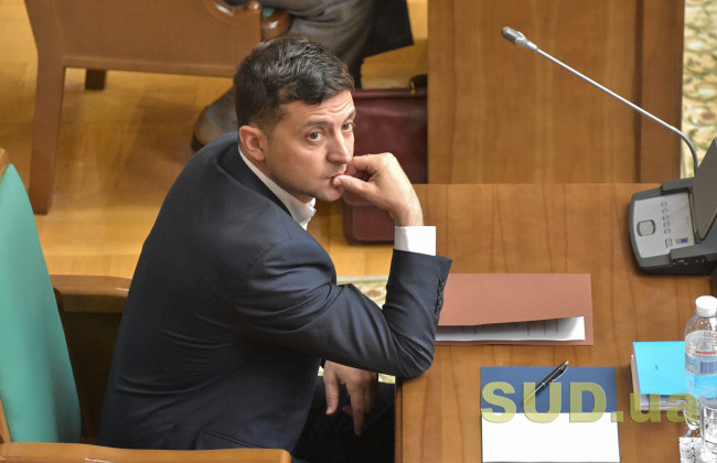 Еволюція поглядів: основні тези засідання КСУ щодо розпуску Ради