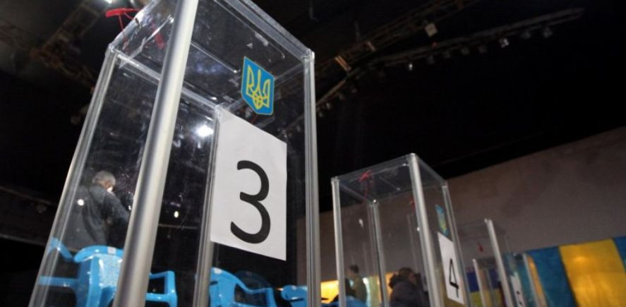 Выборы в Раду: партия Слуга народа недосчиталась двух кандидатов в нардепы