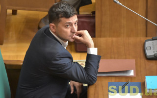 Конституция будет изменена: заявление представителя Президента в Раде