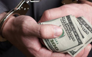 Вимагав $1000 від призовників: СБУ викрили на хабарі керівника військкомату в Одесі