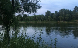 Моторошна смерть: киянин втопився на власному дні народження