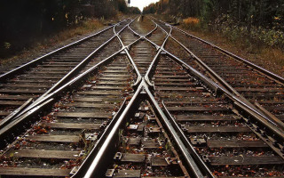 Мужчине в Харькове поезд отрезал ногу