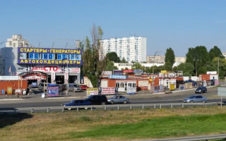 Злоумышленники устроили потрясающий произвол на дороге в Киеве, видео