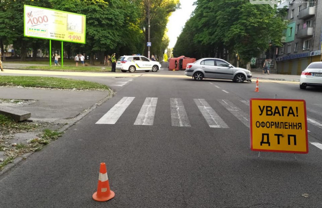 Страшна аварія з дітьми у Кам’янському: всі подробиці і фото з місця ДТП