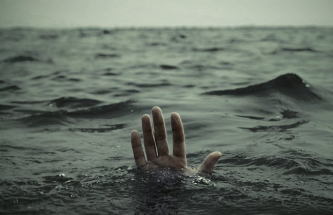 Моторошна смерть: чергового потопельника дістали з озера у Києві