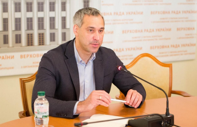 «Олег Ткачук має відповісти за свої слова, в тому числі й у судовому порядку», — Руслан Рябошапка